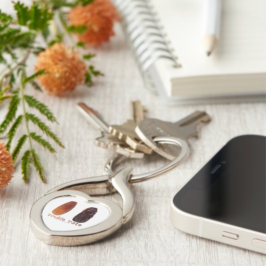 SlipperyJoe's twee dadels verschrompelde gerimpeld Sleutelhanger (Zijkant)