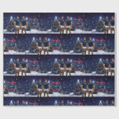 SlipperyJoe's versierde besneeuwde kerstboom Cadeaupapier (Vlak)