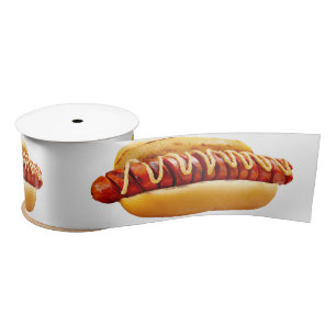 SlipperyJoe's zomerse BBQ-sfeer hotdog genesteld z Satijnen Lint
