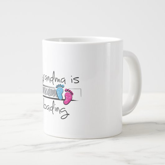 Slogan grandma is loading. Opa en oma worden. Grote Koffiekop (Voorkant rechts)