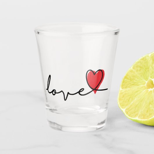 Slogan love. Hartjes, hartje. Valentijnsdag. Shot Glas (Voorkant)