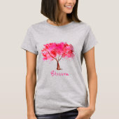 Slogan voor bloeien met roze Cherry Blossom-boom T-shirt (Voorkant)