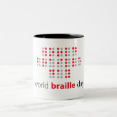 Slogan World braille day. Wereld braille dag. Tweekleurige Koffiemok (Center)