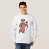 Sloth as Hair stylist with Hairdryer T-shirt (Voorkant volledig)