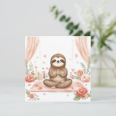 Sloth in  Yoga Class on Valentine's Day  Feestdagenkaart (Staand voorkant)