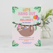 Sloth Party Birthday Laten we roze ophangen Kaart (Staand voorkant)