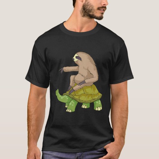 Sloth Riding a Turtle Funny Sloth T-shirt (Voorkant)