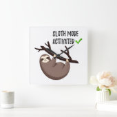 Sloth Says | Sleufmodus geactiveerd Vierkante Klok (Huis)