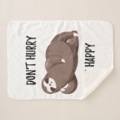 Sloth Says | Wees niet snel gelukkig Sherpa Deken (Voorkant (horizontaal))