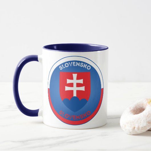 Slovakia Erfgoed Embleem Mok (Met donut)