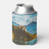 Sloveense klif kijkt uit op Bled Castle. Blikjeskoeler (Blikje Voorkant)