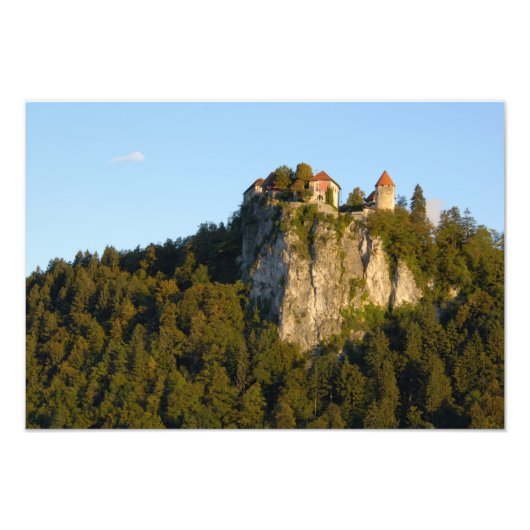 Slovenië, Bled, Meer van Bled, Bled Kasteel op Foto Afdruk (Voorkant)