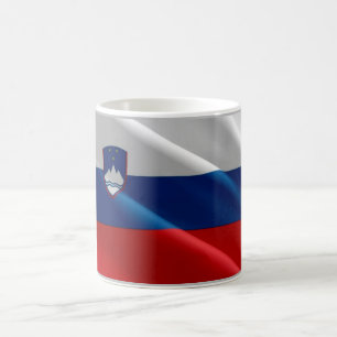 Slovenië - Sloveense vlag die wappert - Koffiemok