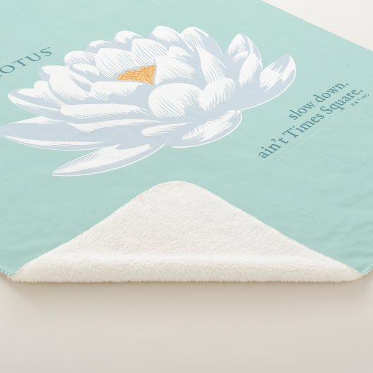 Slow Down, Ain't Times Square - De Witte Lotus Sherpa Deken (3/4)