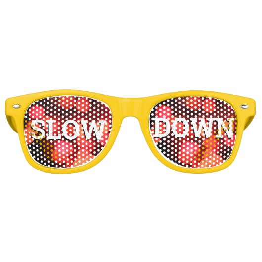 SLOW DOWN retro Shades / Fun Party Sunbribril Retro Zonnebril (Voorkant)