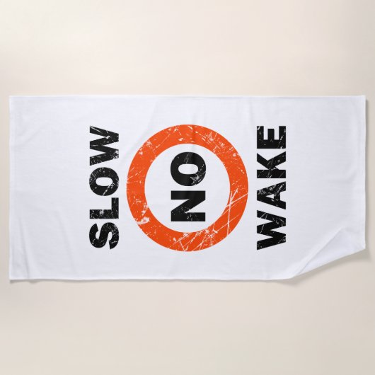 SLOW GEEN WAKGrunge Nautical Signage Style Strandlaken (Voorkant)