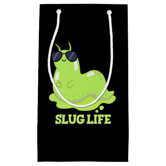 Slug Life Funny Green Slug Pun Dark BG Klein Cadeauzakje (Voorkant)