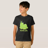 Slug Life Funny Green Slug Pun Dark BG T-shirt (Voorkant volledig)