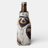 Slugger Sloth: Slow and Steady in het Bord Flesjeskoeler (Fles Voorkant)