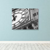 Sluit Big Ben in zwart-wit. Canvas Afdruk (Insitu (Houten vloer))
