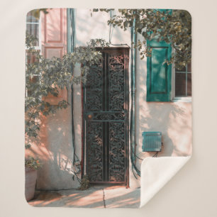 SLUIT DE GROENE WROUGHT IRON SECRIRITY DEUR SHERPA DEKEN