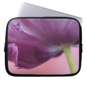 Sluiten van onderkant van tulpenbloem, Kuekenhof Laptop Sleeve