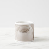 Sluiten van White Rose Petals Espresso Kop (Voorkant)