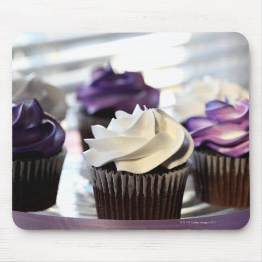 Sluiting van cupcakes met selectieve focus op muismat (Voorkant)