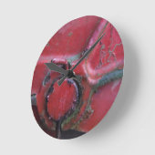 Sluiting van de roodroodroedel ronde klok (Hoek)