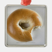 Sluiting van een bagel metalen ornament (Voorkant)