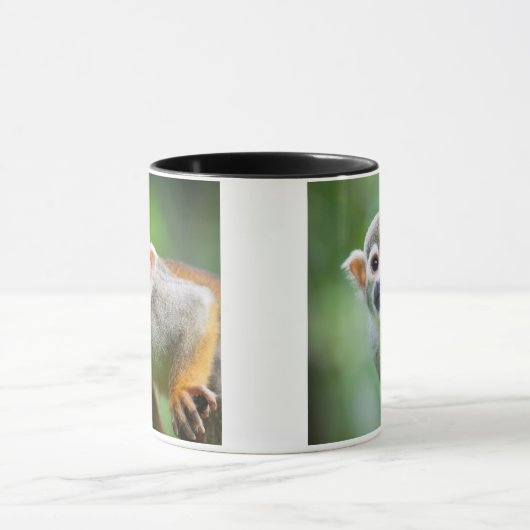 Sluiting van een Common Squirrel Monkey Mok (Midden)