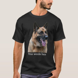 Sluiting van een Duitse herder, met uw woorden T-shirt