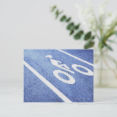 Sluiting van een fietsenbord op de weg briefkaart (Staand voorkant)