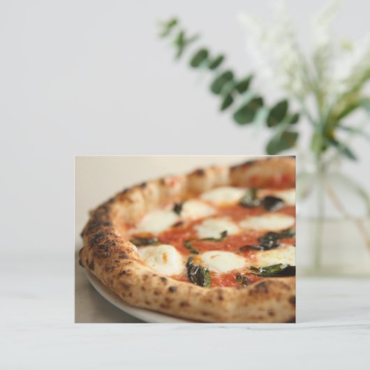 Sluiting van een hele pizza briefkaart (Staand voorkant)