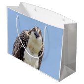 Sluiting van een jonge Osprey Large Cadeautasje (Achterkant Gekanteld)