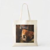 Sluiting van een klauwhouwe pens tote bag (Voorkant)