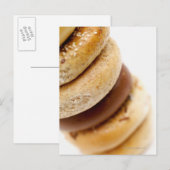 Sluiting van een stapel geassembleerde bagels briefkaart (Voorkant / Achterkant)