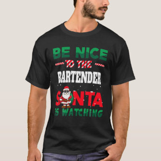 Sluiting van het cadeau met een lelijke kerst... t-shirt