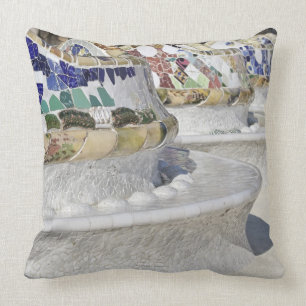 Sluiting van Mosaics op het Gaudi-gebouw, Parc Kussen