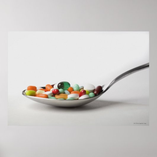 Sluiting van pillen in een lepel poster (Voorkant)
