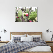 Sluiting van Prickly Pear Cactus Canvas Afdruk (Insitu (Slaapkamer))