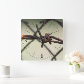 Sluiting van prikkeldraad vierkante klok (Huis)