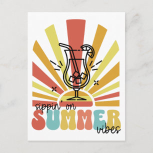 Slurpend aan Zomer Vibes, Retro Zon, Cocktail Glas Briefkaart