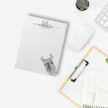 Sluwe Lama Aquarel Monogram Naam  Notitieblok<br><div class="desc">Dit ontwerp kan worden gepersonaliseerd in het voorziene gebied door de foto en/of tekst te wijzigen. Of het kan worden aangepast door op "Personaliseer deze sjabloon" te klikken en vervolgens de optie "Klik om verder aan te passen" te kiezen en de achtergrond te verwijderen of de kleur ervan te wijzigen,...</div>