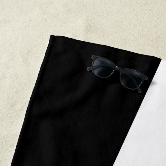 Sly Black Cat Strandlaken (In situ)