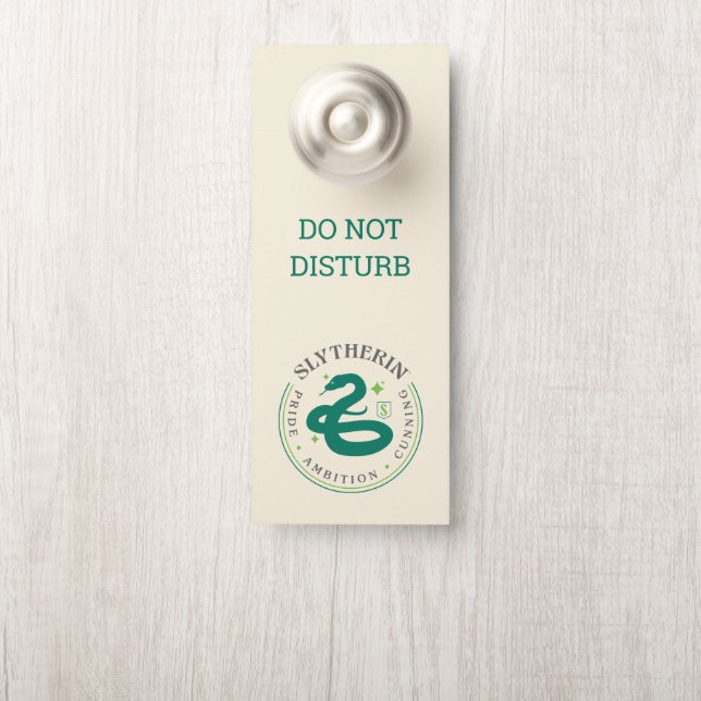 SLYTHERIN™ Green Snake House Pride Badge Deurhanger (Op knop)