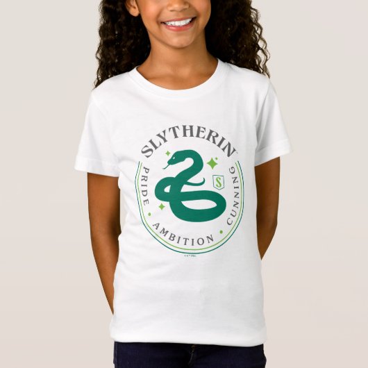 SLYTHERIN™ Green Snake House Pride Badge T-shirt (Voorkant)