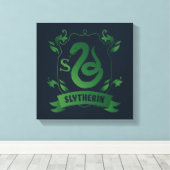 SLYTHERIN™ House Crest Canvas Afdruk (Insitu (Houten vloer))