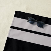 SLYTHERIN™ House Double Snake Locket Graphic Strandlaken (In situ)