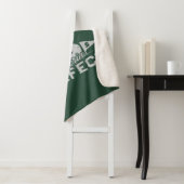 SLYTHERIN™ Prefect-badge Sherpa Deken (In situ)